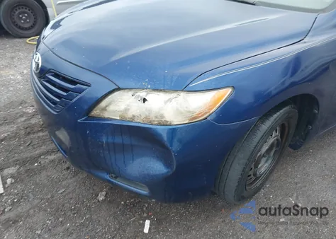 2009 Toyota Camry Le z USA, uszkodzony, nr VIN 4T1BE46K29U393771